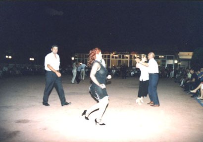 magicdance7.jpg (18863 byte)