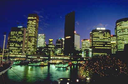 City.JPG (28956 byte)