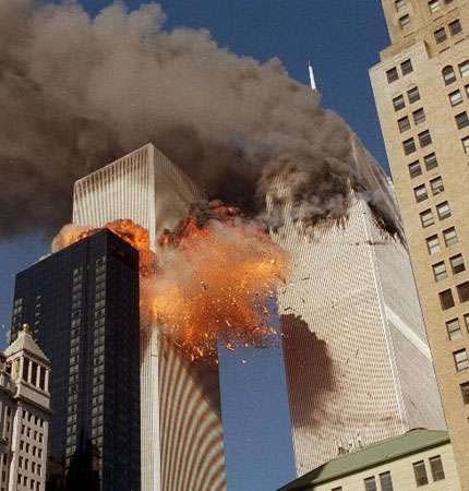 twintowers6.jpg (36998 byte)